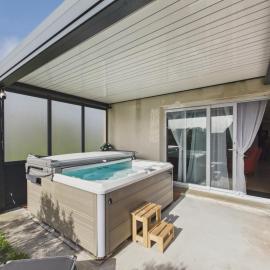 Maison pour 6 avec Jacuzzi et grand jardin