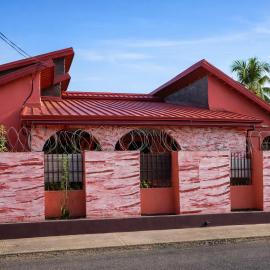 Rico Home Stay, hotel a Nkotunsi