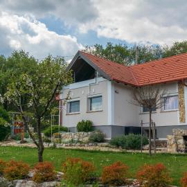 Balatonudvari Comfort House w AC by NW, hotel Balatonudvarin