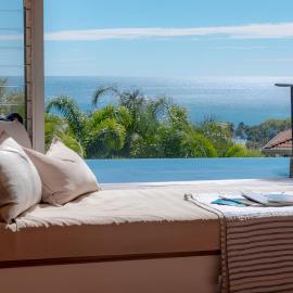 Blue Sapphire - Panoramic Ocean Views of Agnes Water's Main Beach