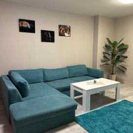 Нов Апартамент на центъра с тераса, Hotel in Dimitrovgrad