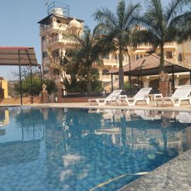 A 26 Hilltop Heaven Resort, hotel em Nāi