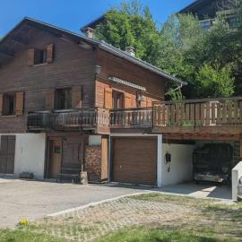 Chalet 3* à Arêches, 100m², 8 pers, 4 ch, Pied des Pistes, Cheminée, Terrasse, Wifi - FR-1-342-246