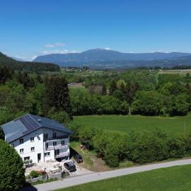 Apartment Appartement Typ A-1 by Interhome, hotel u gradu 'Rosegg'
