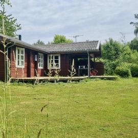 Ristinge में, होटल Ferienhaus-auf-Naturgrundstueck-mit-Ofen-Tischfussball-und-zwei-Terrassen