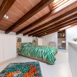 Tower Loft - Parcheggio Gratuito - 20 minuti da Firenze