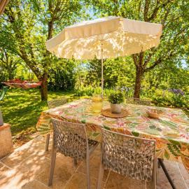 Maison avec jardin au calme & clim, proche Cahors