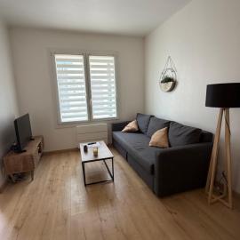 JMAM Urban Suite T2 Climatisé en centre ville proche plage, hotel a Fos-sur-Mer