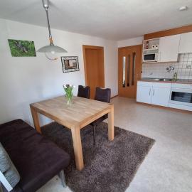 Central Apartment with Gym & Style, hotel u gradu Volfurt