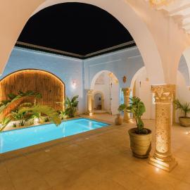 Typical arabesque villa, hotell i Chebba