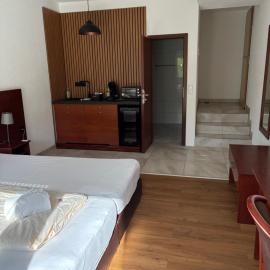 FREE Apartment - Am Park, hotel a Bad Urach