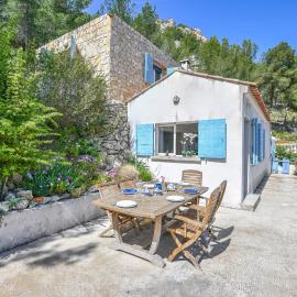 La Maison Bleue - Cabanon avec piscine et parking