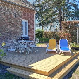 2 Bedroom Amazing Home In Ponthoile