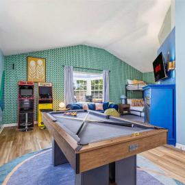 Urban Haven Indy - Hot Tub - Game Room
