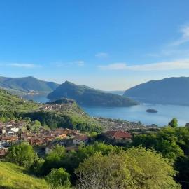 Il pozzo, hotel a Marone