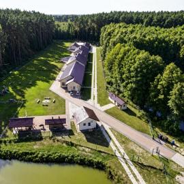 Gościniec nad Dobrzycą, hotell i Wałcz