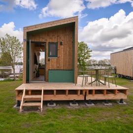 Tiny House Nook 2 - Green&Tiny Hideaway Eider, hotel in Süderstapel