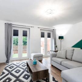 Large 3 bed Double Driveway Smart TVLong Stays, Hotel in Durham