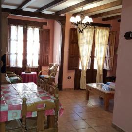 Apartamentos Rurales Tauro, hotel em Cabezuela del Valle
