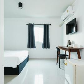 XXSleep POP Sukhumvit 42-Ekkamai, hotel a Amphoe Phra Khanong
