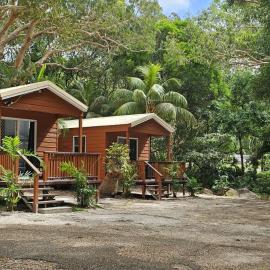 Peninsula Caravan Park Cooktown، فندق في كوكتاون