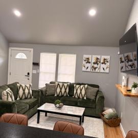 Jade home in beautiful Tulsa، فندق في تولسا