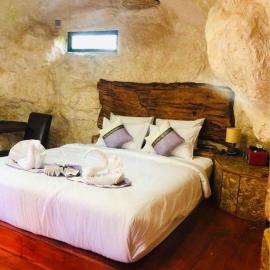 Stone cozy home at Anaview