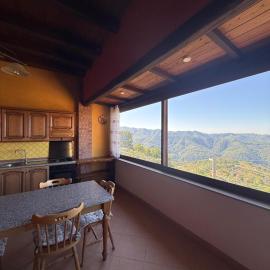 Casa Vacanze Panoramika Santa Cruz - Appartamento PANORAMIKA, hotel en Cicerale