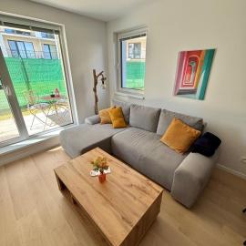 Stylish Chill Garden Apartment