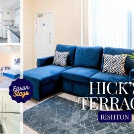 3 Bedroom House in Rishton by Eason Stays, Great Location Near Shops & Transport