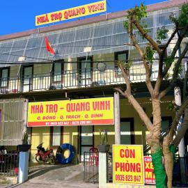 Nhà Nghỉ Quang Vinh, hotel a Ba Que