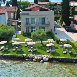 Smeraldo dip Villa Canneto, hotel en Sirmione