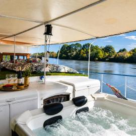 Péniche Le Makara, хотел в Авиньон