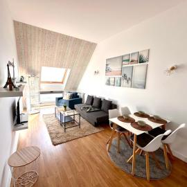 Apartamentos LAMAROSA -ATICO ,Vistas al Mar Cantabrico PARKING