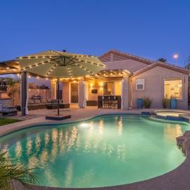 Waterfront Villa with Pool Hot Tub Lounge area