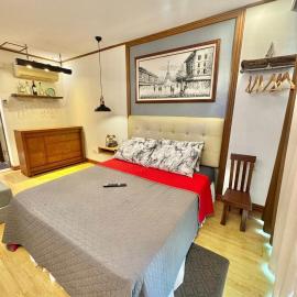 A Comfy Place in Tagaytay، فندق في Sampong