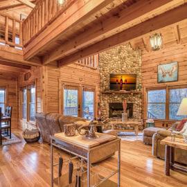 Peaceful modern creekside cabin, ξενοδοχείο σε Blue Ridge