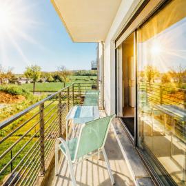 Stunning 2 bed Mamer free parking