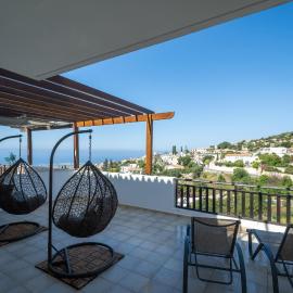 Peyia Hilltop Retreat - Village Views & Sunsets