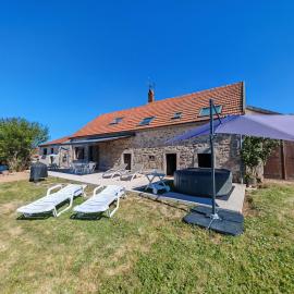 Gîte Anmany, hotel in Quarré-les-Tombes