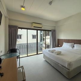 PL Residence Hotel Patamnak Soi 3, hotel in Pattaya South