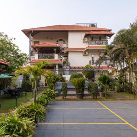 Elegant holiday homes Coorg, hotel in Somvārpet
