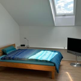 Balkonzimmer Münsingen - Biosphärengebiet Schwäbische Alb, khách sạn ở Münsingen