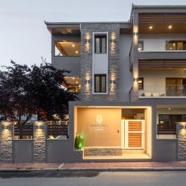 Harmonia Boutique Apartments - 150m from the Beach