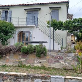 The Arch House, khách sạn ở Kími