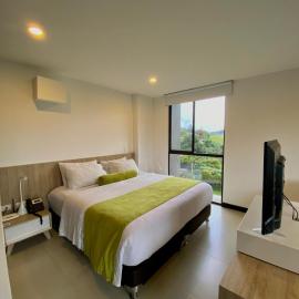 Hotel Rioverde Living Suites, hotel in San Antonio