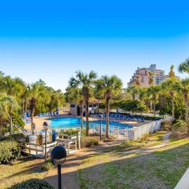Studio with Pool Views Hot Tub and Tennis, hotell sihtkohas Destin