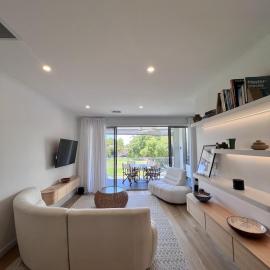 City-Edge Comfort in Brompton, hotel in Bowden