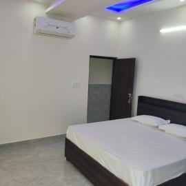 Heaven Heights, hotel in Rājpur