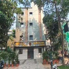 FabHotel Shaurya Inn MIDC, hotell i Ghansoli